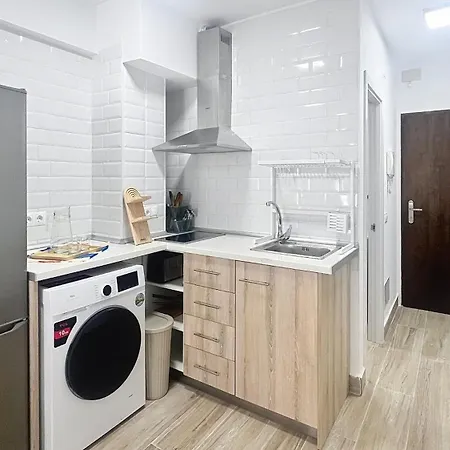 Apartment Side With Pool By South Costa